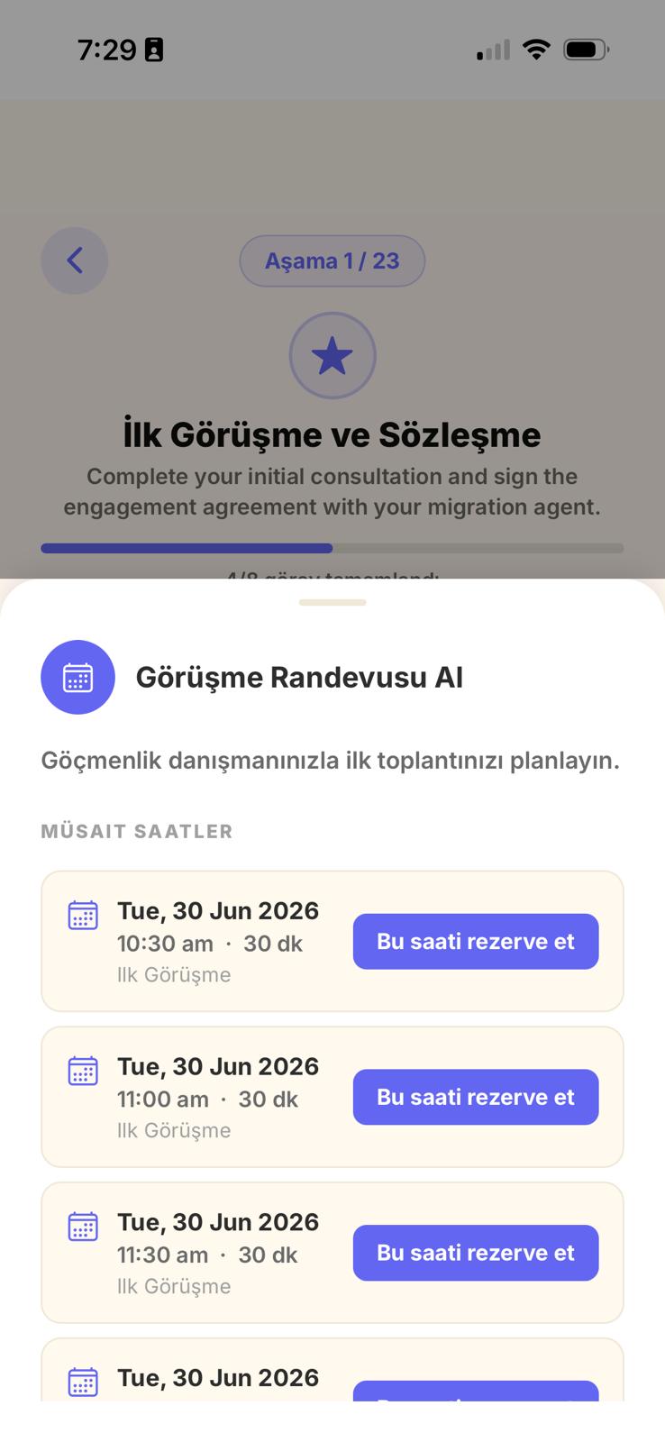 Müsait saatleri gösteren randevu ekranı